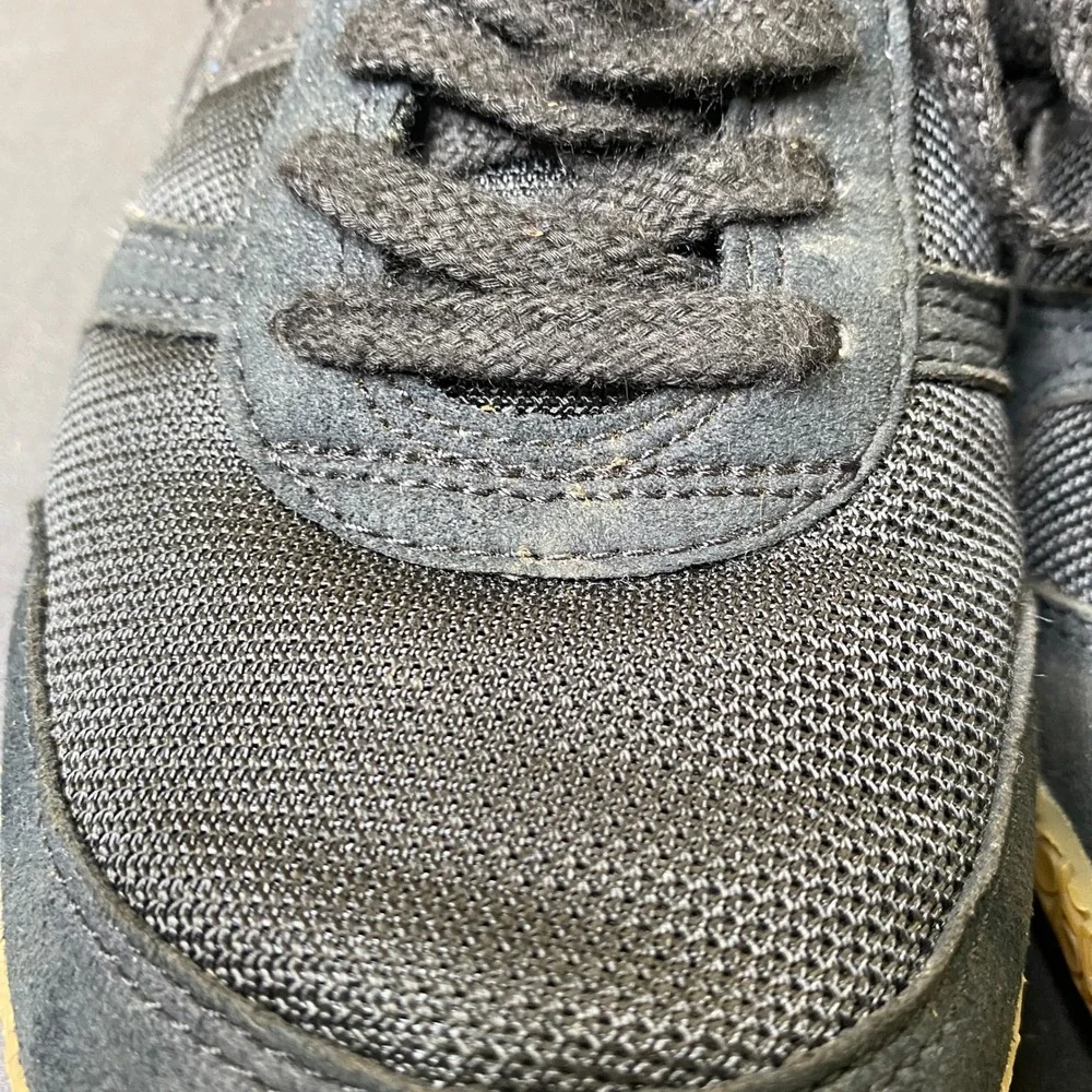 Onitsuka Tiger Ultimate 81 Black Gum Sneakers Mens 7 Womens 8.5 F480421